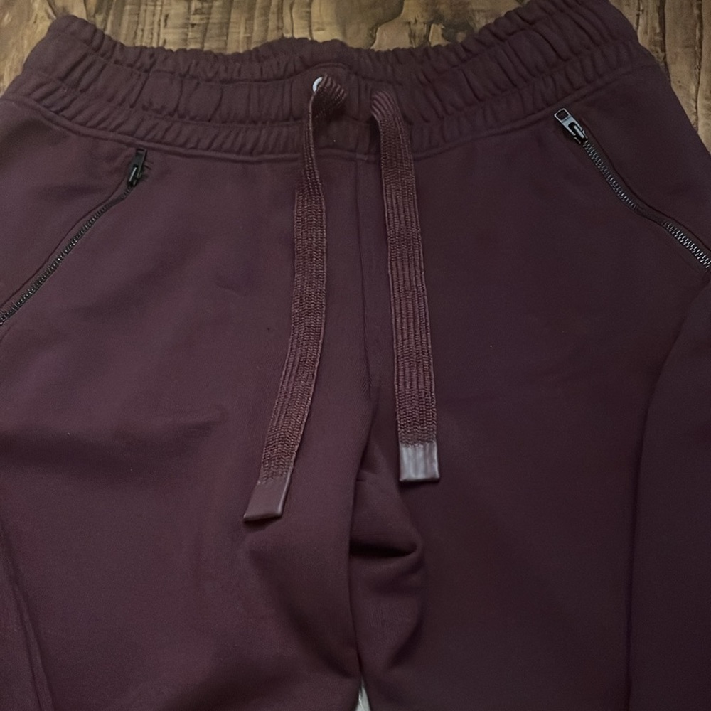 Athleta Recovery Jogger - burgundy- small - Picture 6 of 7